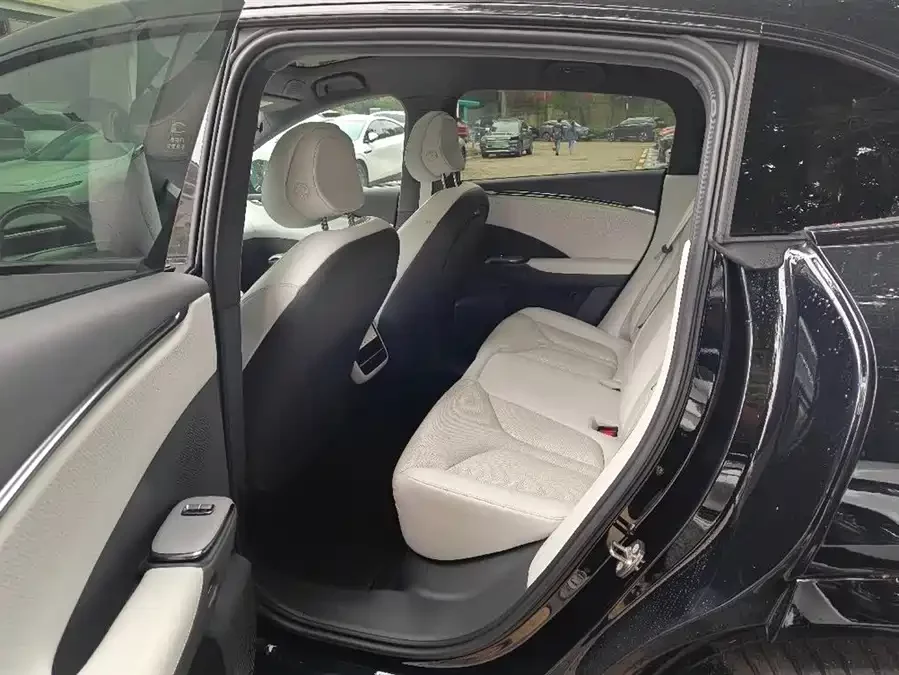Xpeng G7