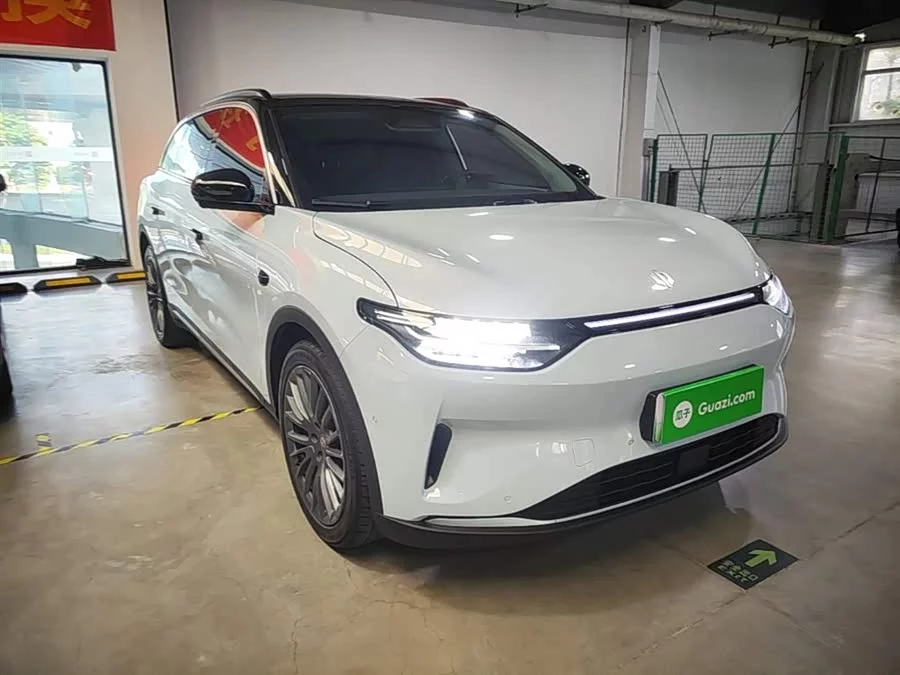 Leapmotor C11