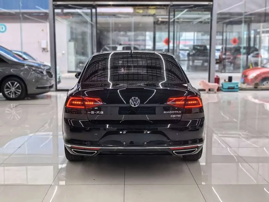 Volkswagen Magotan