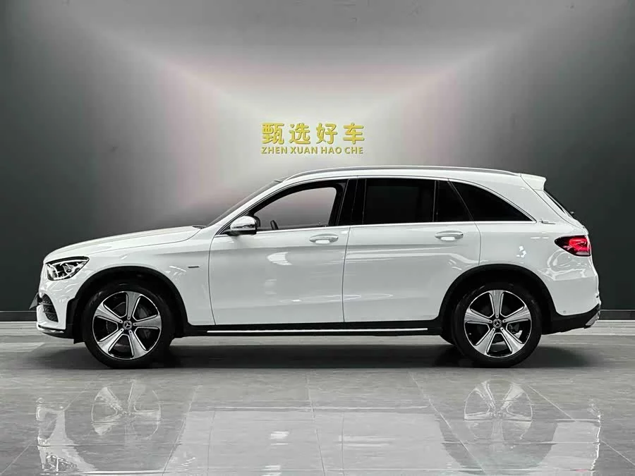 Mercedes Benz GLC