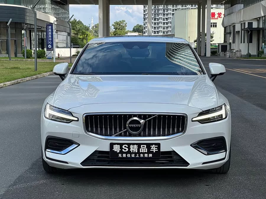 Volvo S60