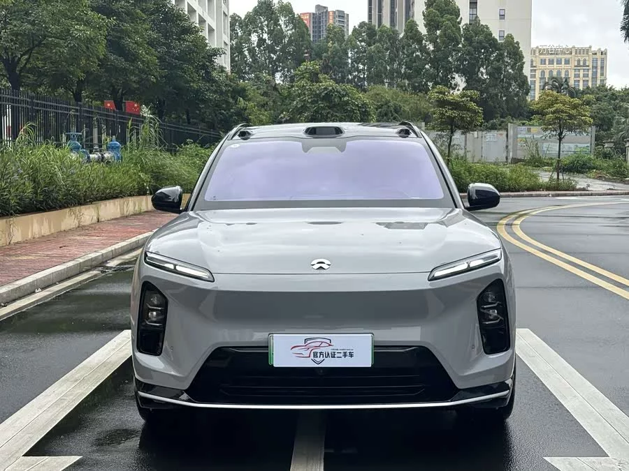 NIO ES6