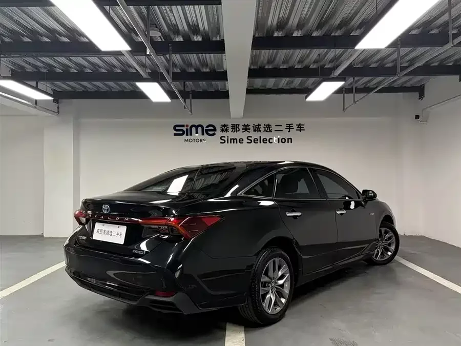 Toyota Avalon