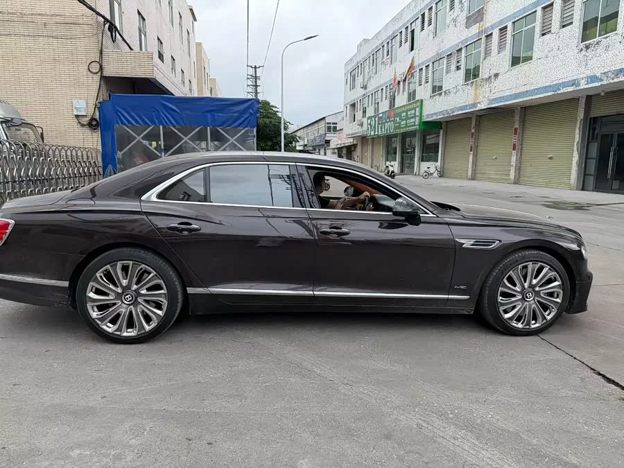 Bentley Flying Spur