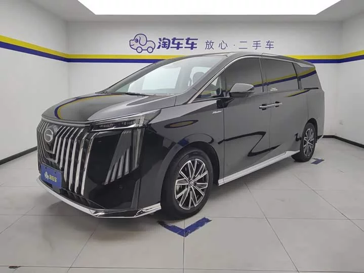 GAC Trumpchi M8