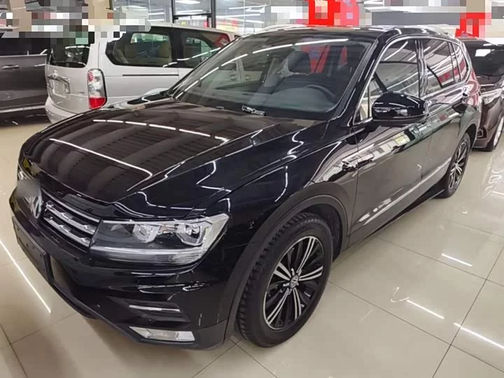 Volkswagen Tiguan L