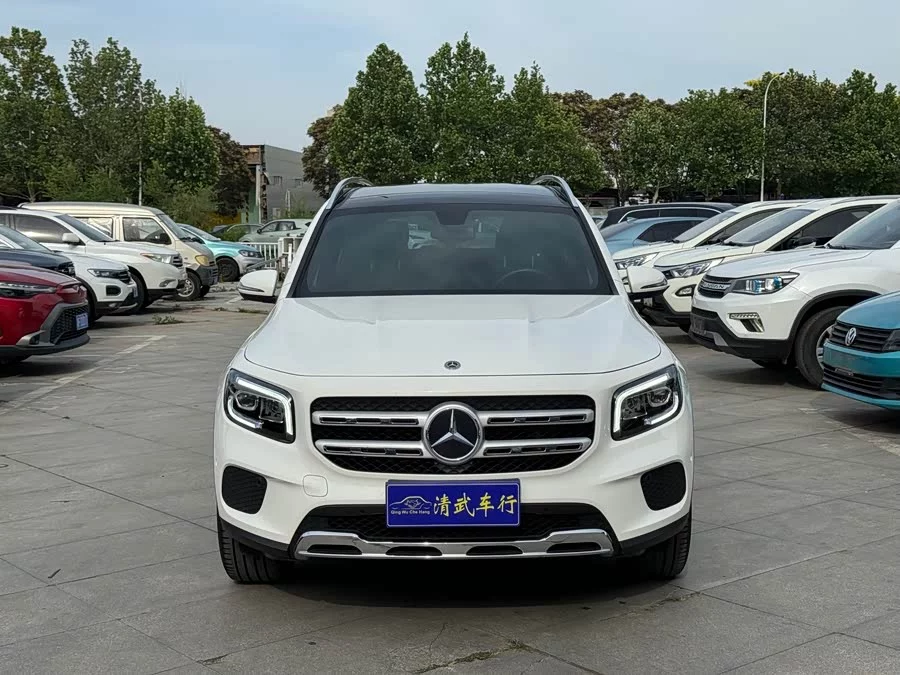 Mercedes Benz GLB