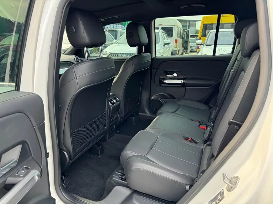 Mercedes Benz GLB