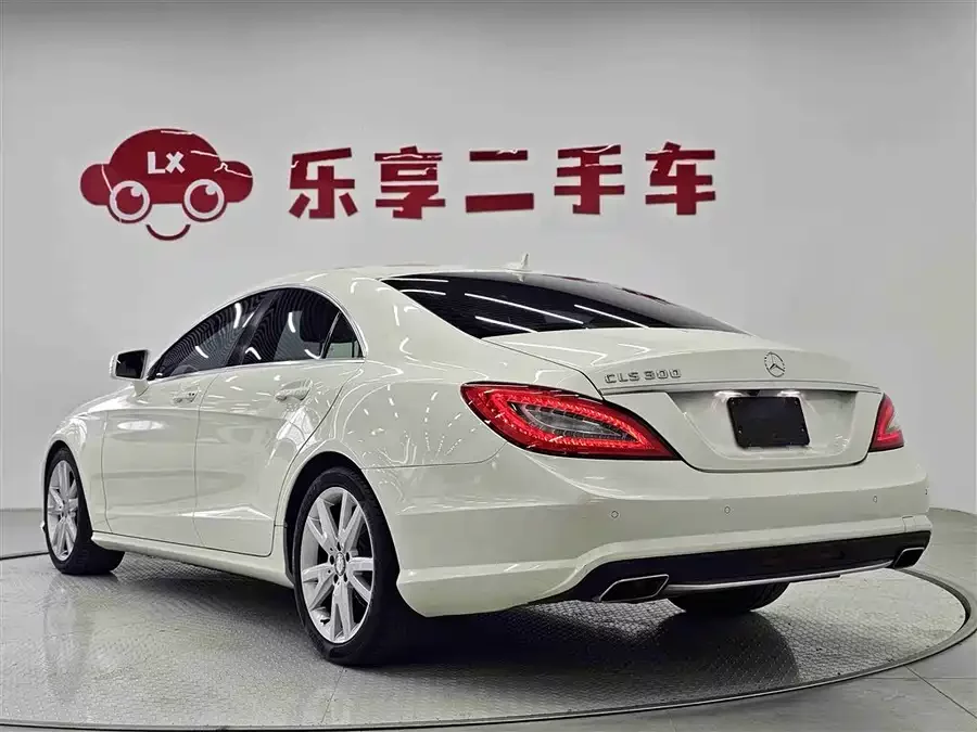 Mercedes Benz CLS