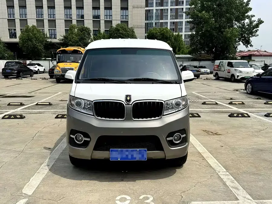 Jinbei Hiace X30