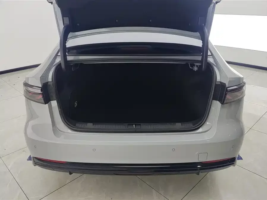 Chery Fengyun A8L