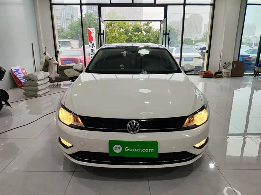 Volkswagen Lingdu