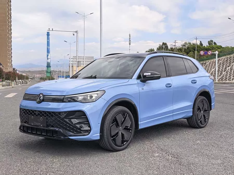 Volkswagen Tiguan L