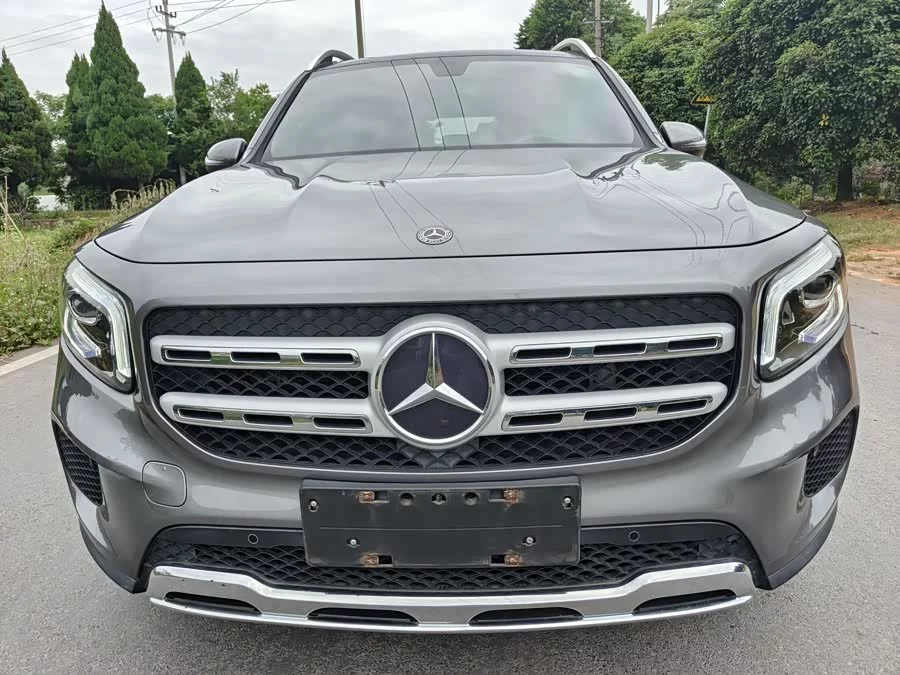 Mercedes Benz GLB