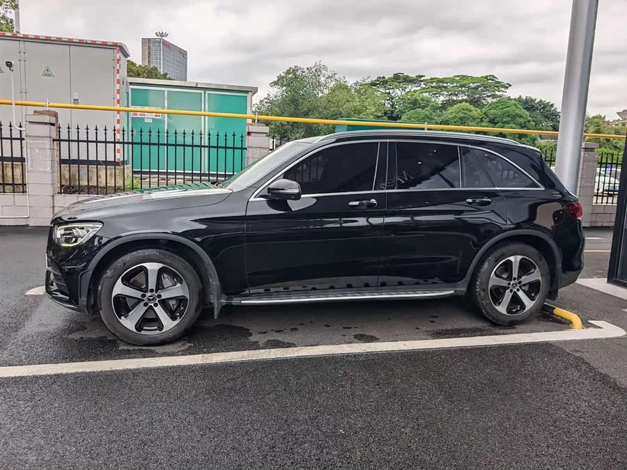Mercedes Benz GLC