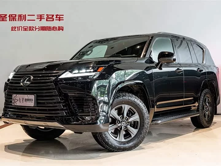 Lexus LX