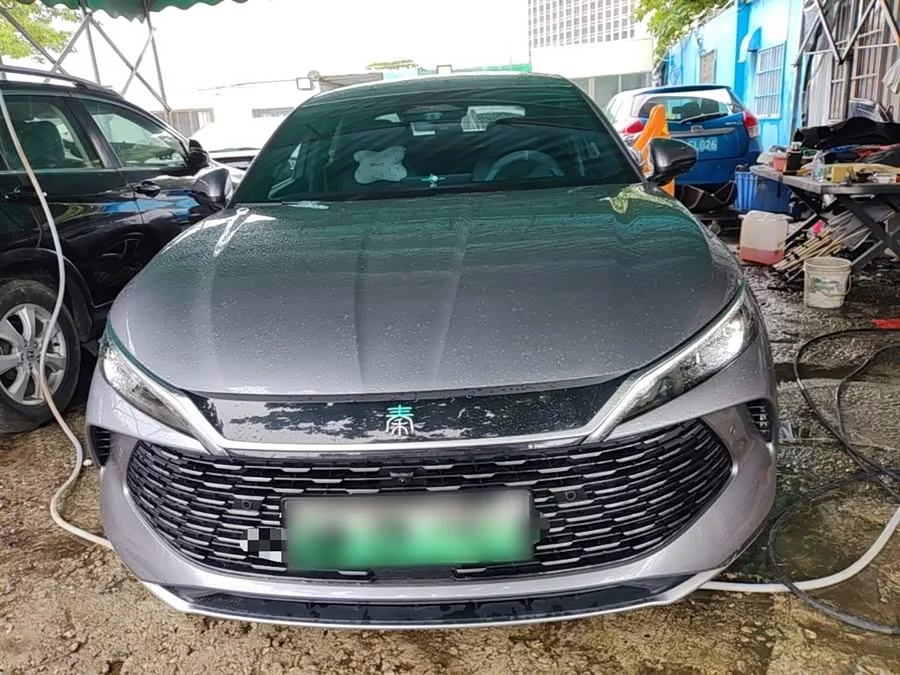 BYD Qin L