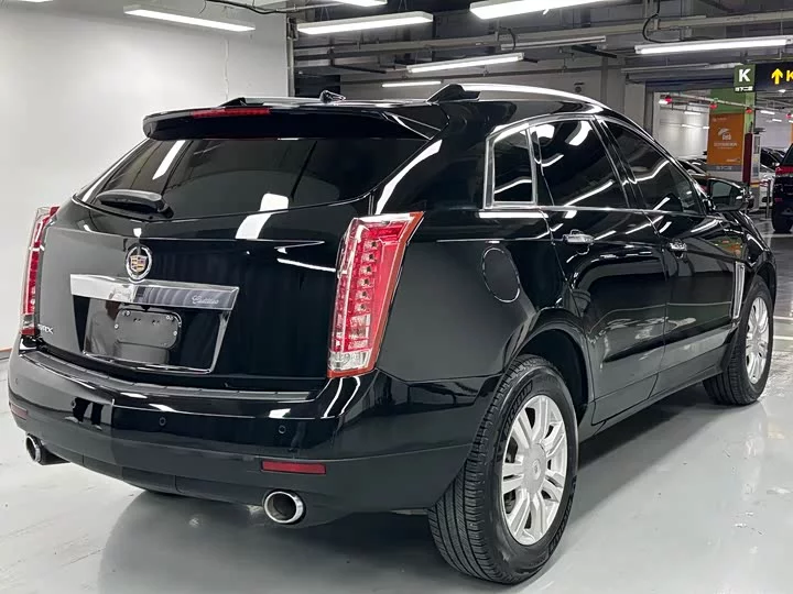 Cadillac SRX