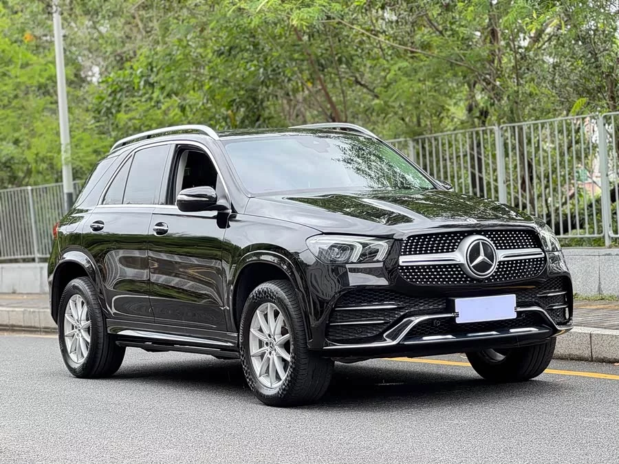 Mercedes Benz GLE (Imported)