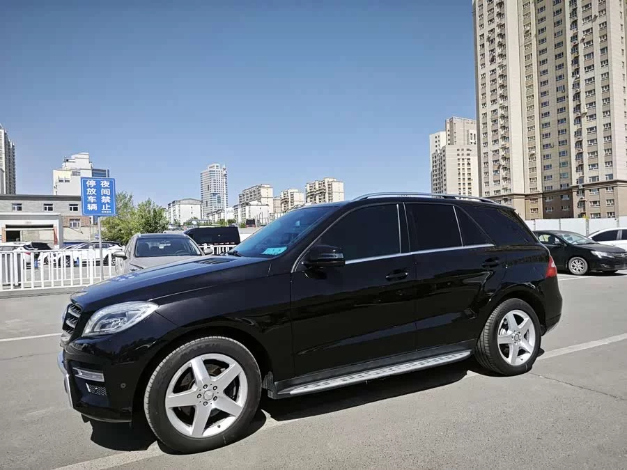 Mercedes Benz M-Class