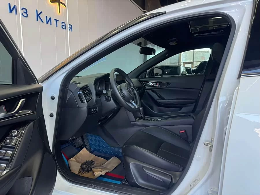 Mazda CX-4