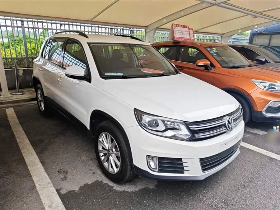 Volkswagen Tiguan