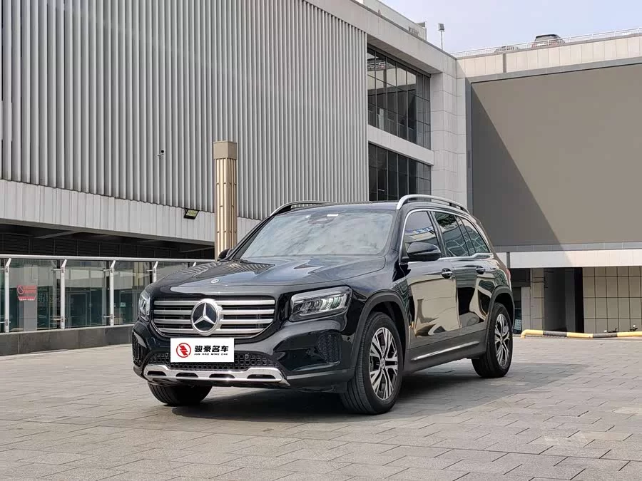 Mercedes Benz GLB
