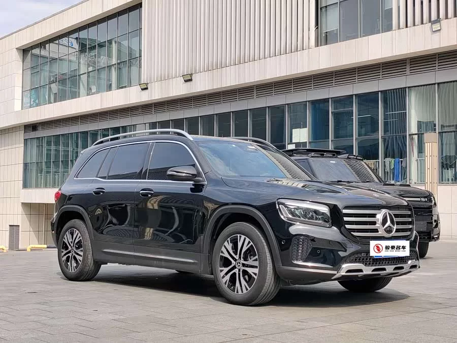 Mercedes Benz GLB