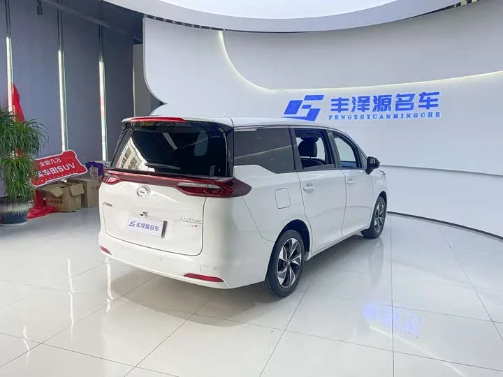 GAC Trumpchi M6
