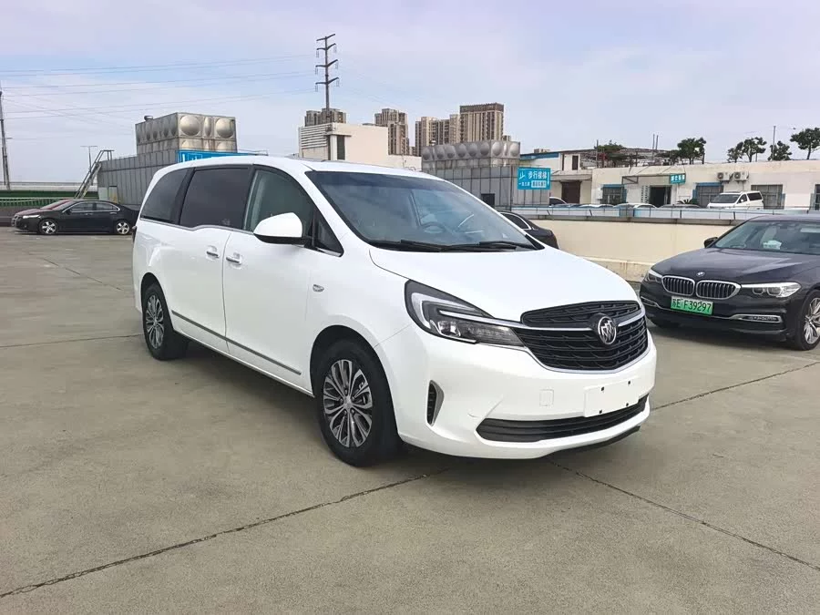 Buick GL8