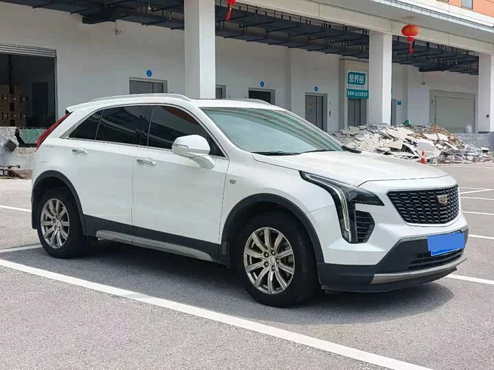 Cadillac XT4