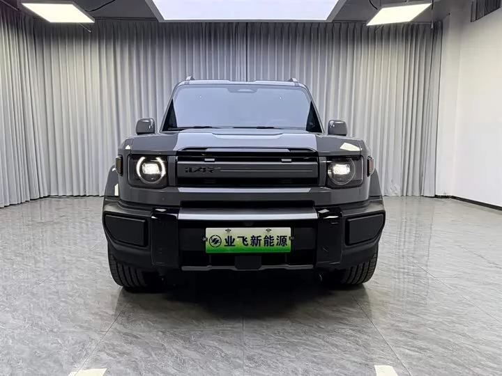 iCAR V27