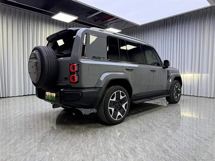 iCAR V27