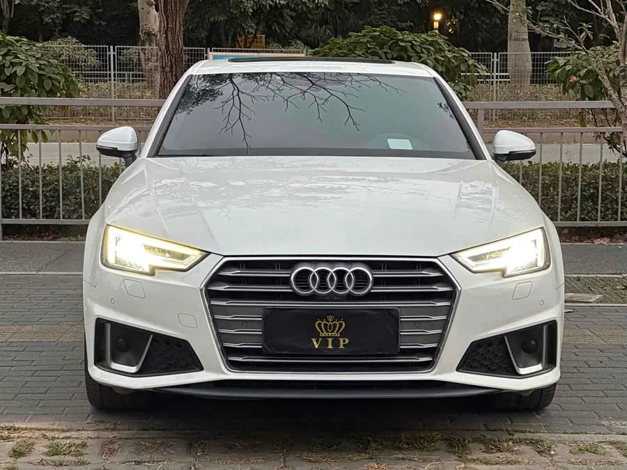 Audi A4L