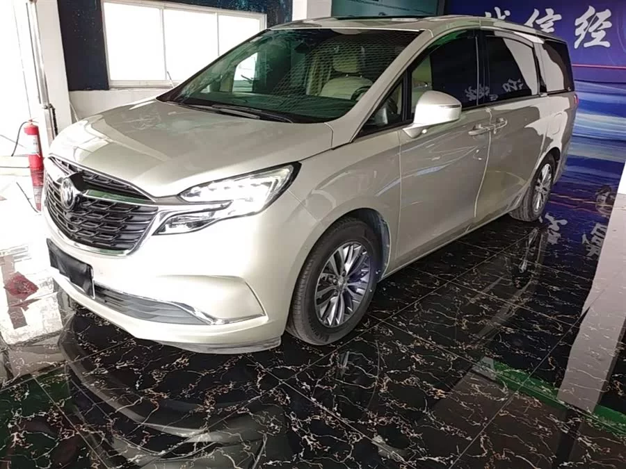 Buick GL8