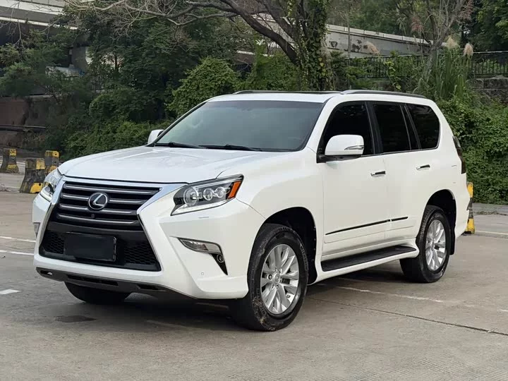 Lexus GX