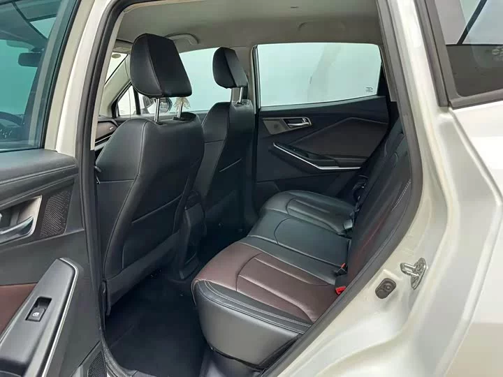 Changan CS15