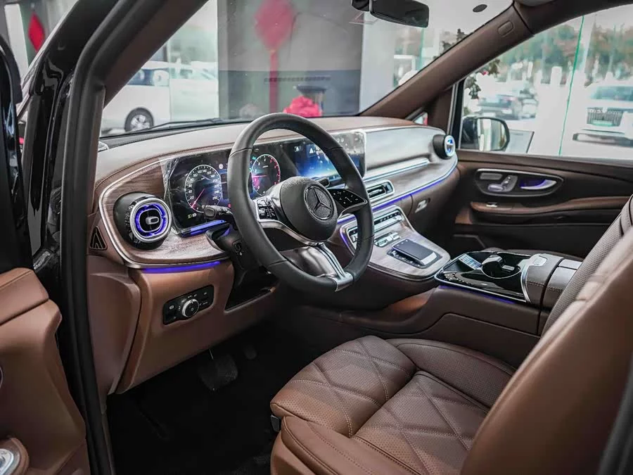 Mercedes Benz Class V