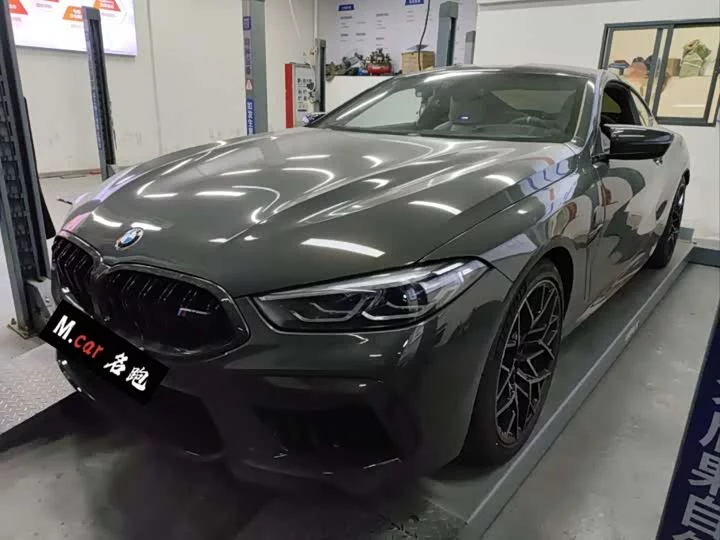 BMW M8