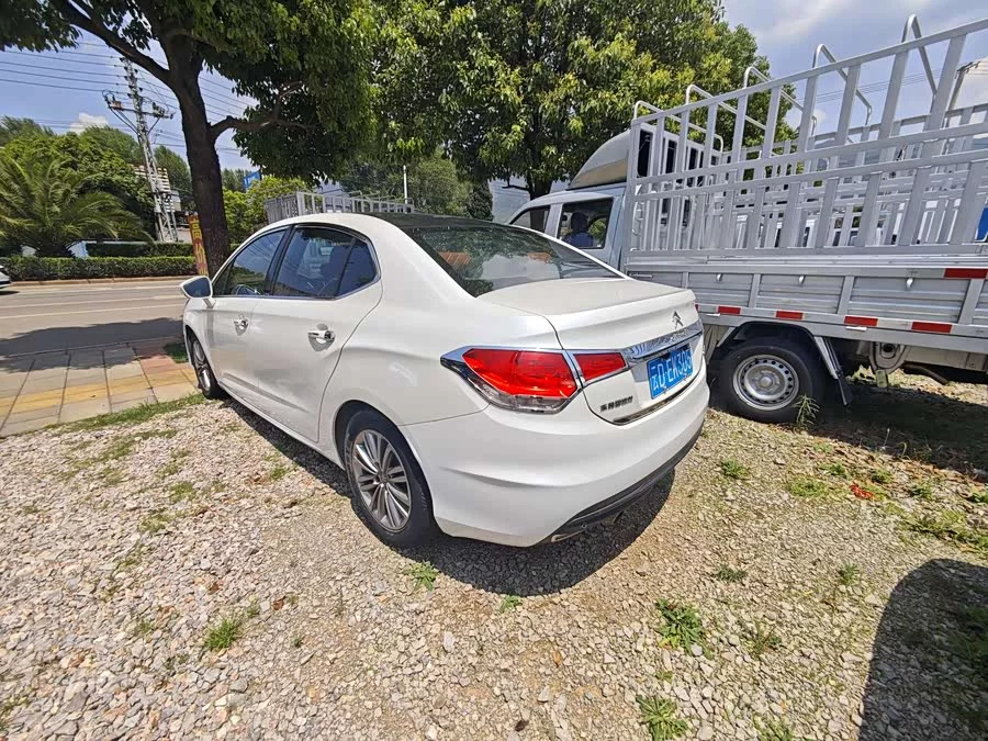 Citroën C4L