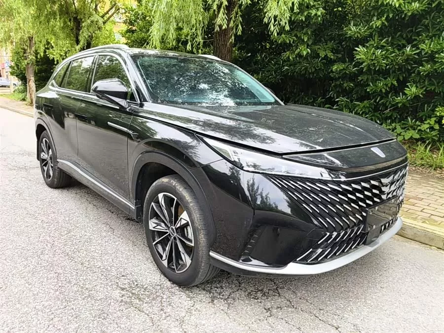Roewe RX5