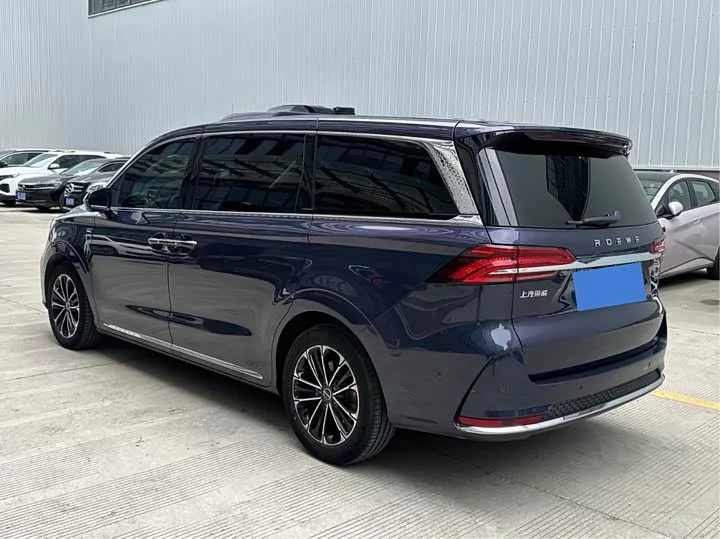 Roewe iMAX8