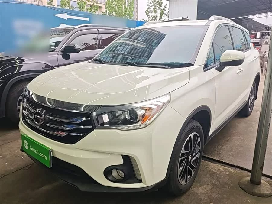 GAC Trumpchi GS4