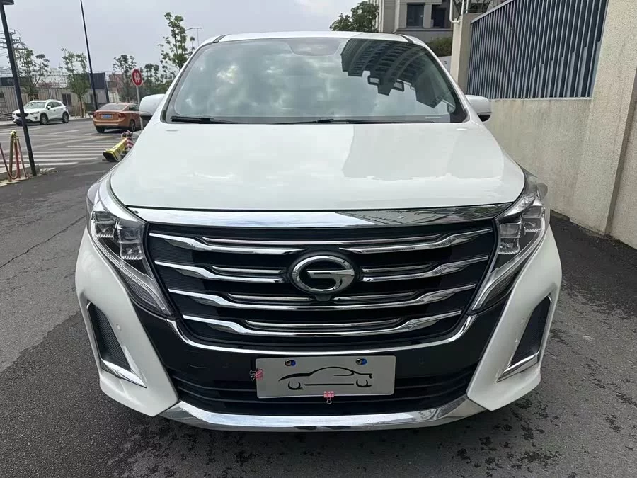 GAC Trumpchi M8