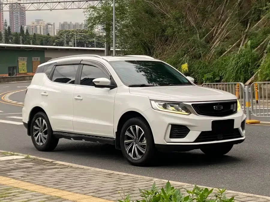 Geely Vision X6