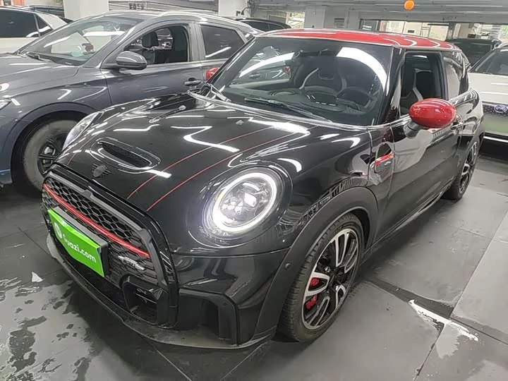 MINI JCW
