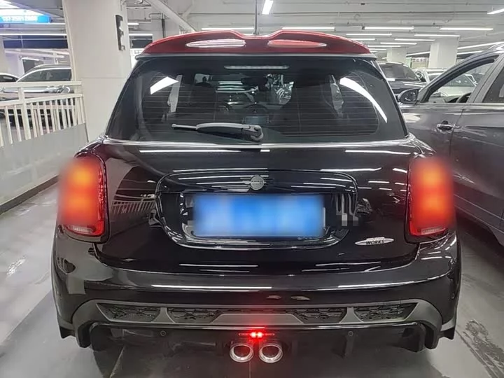 MINI JCW
