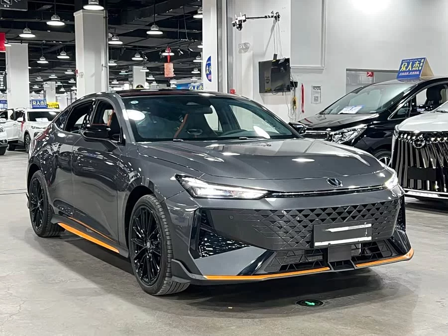 Changan UNI-V