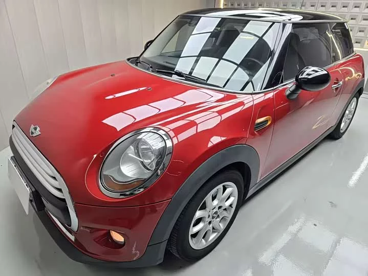 MINI 