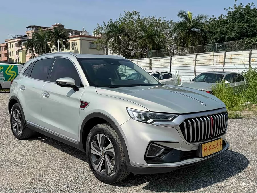 Hongqi HS5